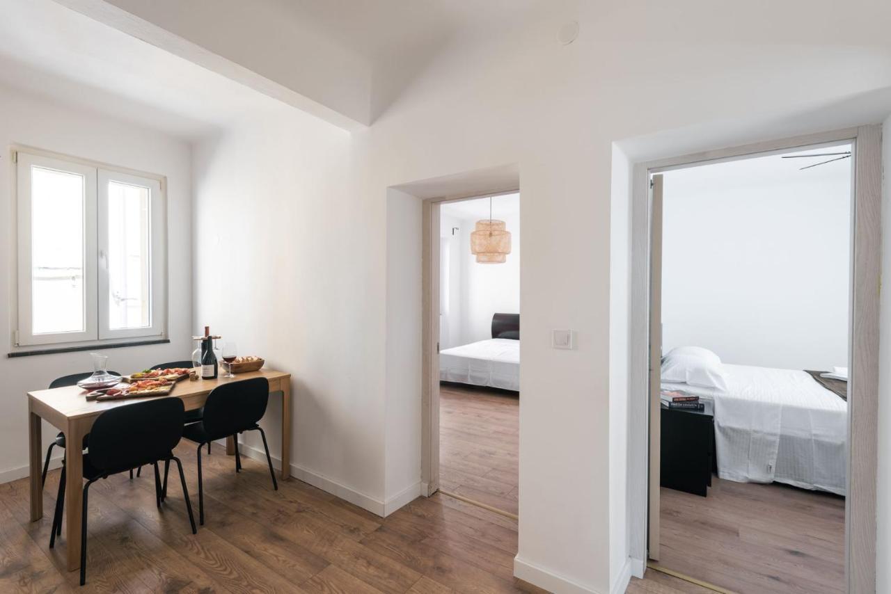 Pula City Apartment With Private Parking Free ภายนอก รูปภาพ