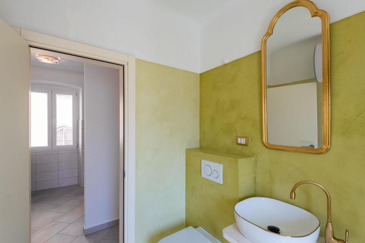 Pula City Apartment With Private Parking Free ภายนอก รูปภาพ
