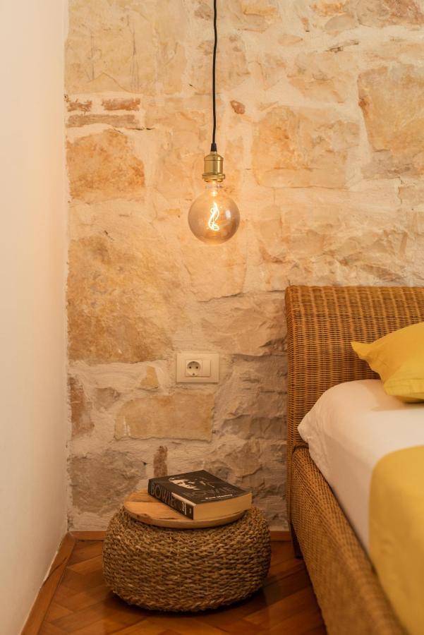 Pula City Apartment With Private Parking Free ภายนอก รูปภาพ