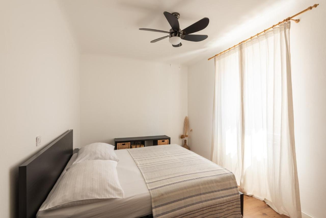 Pula City Apartment With Private Parking Free ภายนอก รูปภาพ
